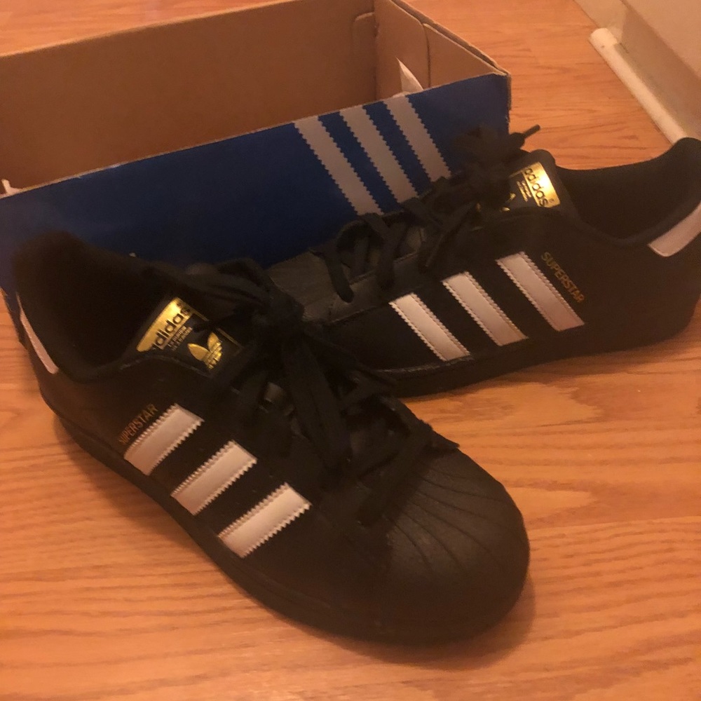 Adidas Superstar